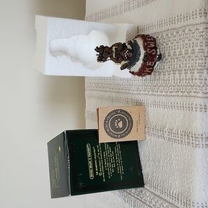 Boyds Bear christmas ornaments Home Swet Home bear with bow.